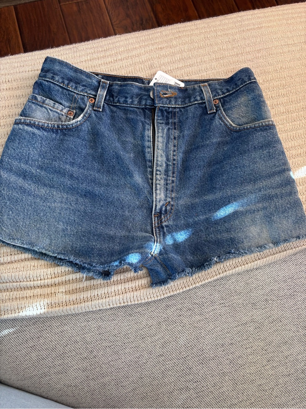 Urban outfitters Levi’s deconstructed denim cutoffs